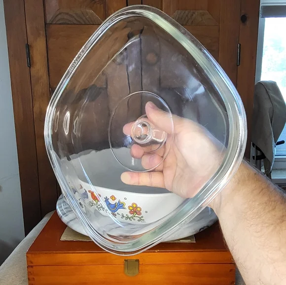 Corning Ware Floral Casserole Dish - Picture 7 of 16